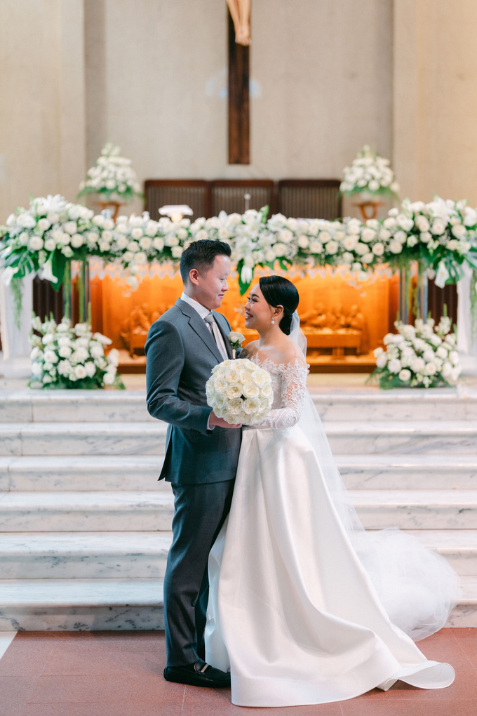 Extraordinary Day of Hendri & Emily by Jean Tirtamarta - 030