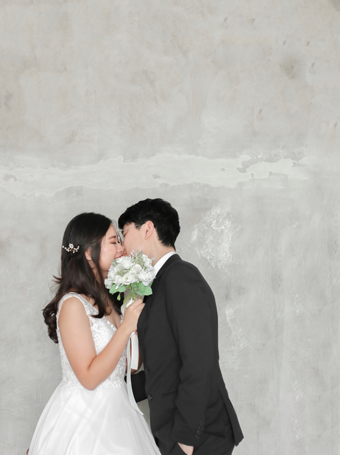 Korean Indoor Prewedding of Winny and Jun by VK photoworks - 005