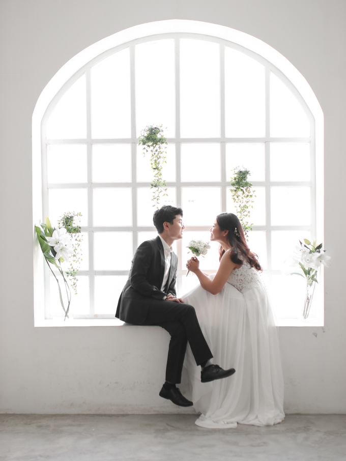 Korean Indoor Prewedding of Winny and Jun by VK photoworks - 007