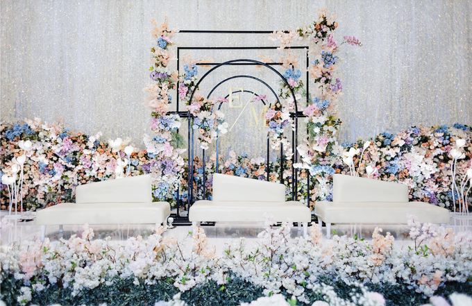 Vincent & Millah Wedding Decoration at Intercontinental Ballroom by Valentine Wedding Decoration - 001 Vincent & Millah Wedding Decoration at Intercontinental Ballroom by Valentine Wedding Decoration - 001