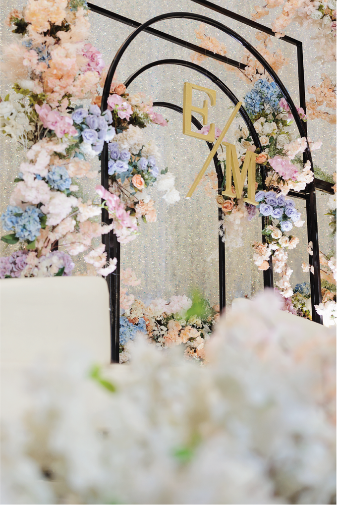 Vincent & Millah Wedding Decoration at Intercontinental Ballroom by Testimo Wedding Planner & Organizer - 005 Vincent & Millah Wedding Decoration at Intercontinental Ballroom by Testimo Wedding Planner & Organizer - 005