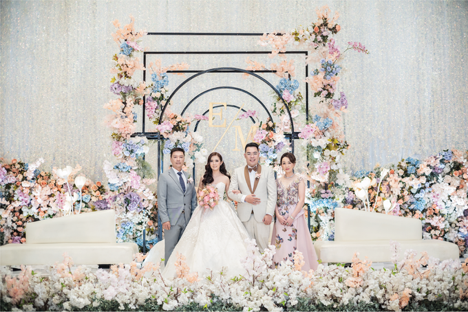 Vincent & Millah Wedding Decoration at Intercontinental Ballroom by Valentine Wedding Decoration - 033 Vincent & Millah Wedding Decoration at Intercontinental Ballroom by Valentine Wedding Decoration - 033