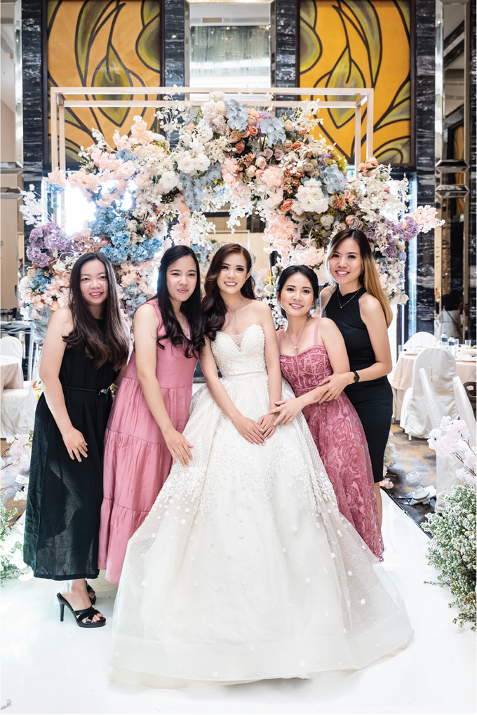 Vincent & Millah Wedding Decoration at Intercontinental Ballroom by Valentine Wedding Decoration - 040 Vincent & Millah Wedding Decoration at Intercontinental Ballroom by Valentine Wedding Decoration - 040