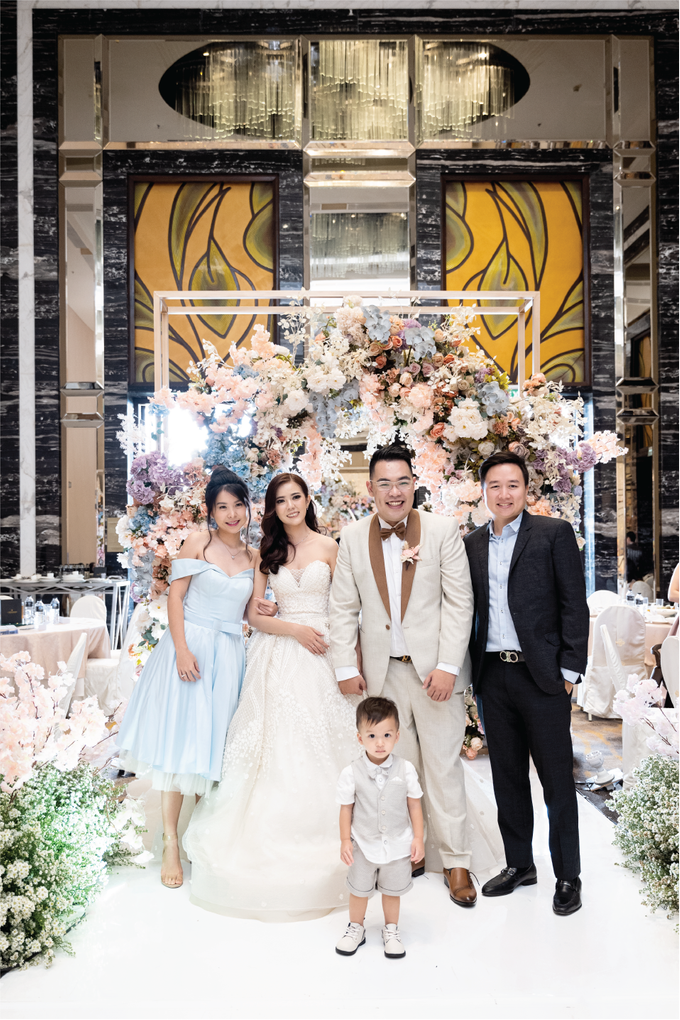 Vincent & Millah Wedding Decoration at Intercontinental Ballroom by Testimo Wedding Planner & Organizer - 036