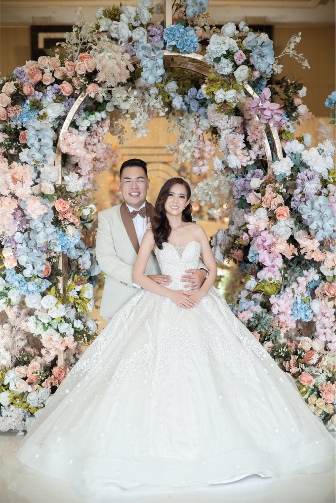 Vincent & Millah Wedding Decoration at Intercontinental Ballroom by Valentine Wedding Decoration - 048 Vincent & Millah Wedding Decoration at Intercontinental Ballroom by Valentine Wedding Decoration - 048
