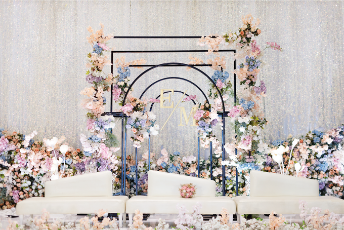 Vincent & Millah Wedding Decoration at Intercontinental Ballroom by Testimo Wedding Planner & Organizer - 002 Vincent & Millah Wedding Decoration at Intercontinental Ballroom by Testimo Wedding Planner & Organizer - 002