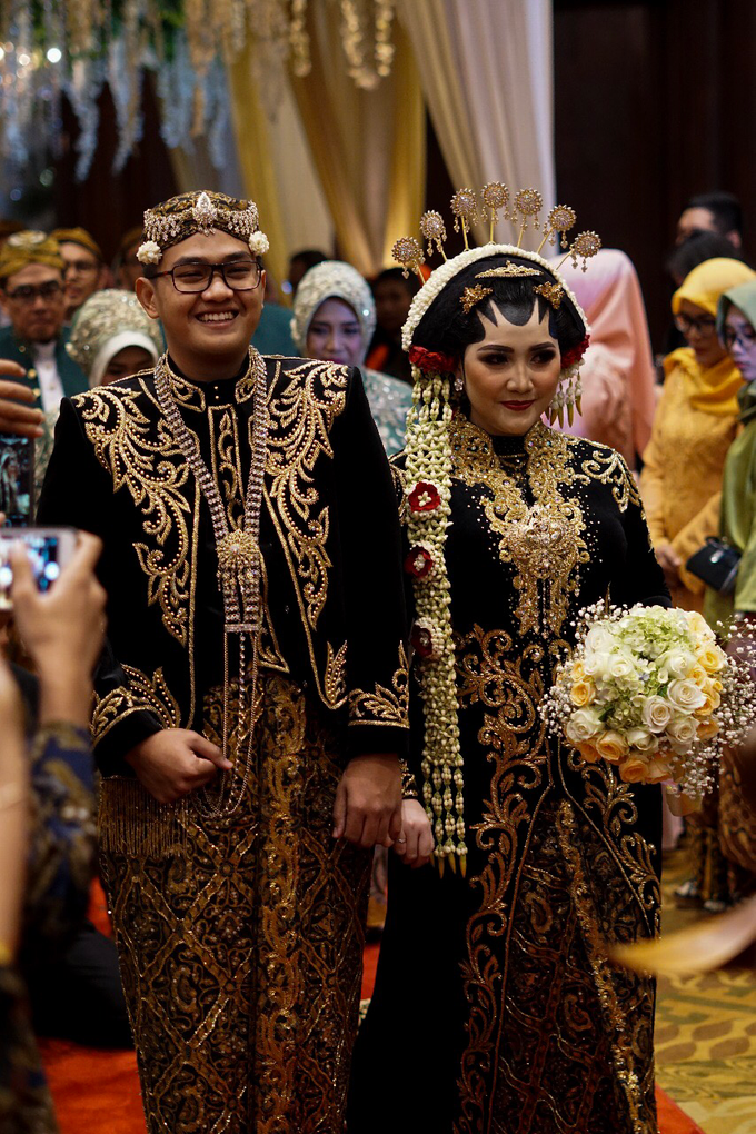 The wedding of Raras & Radit by Voyage Entertainment - 005