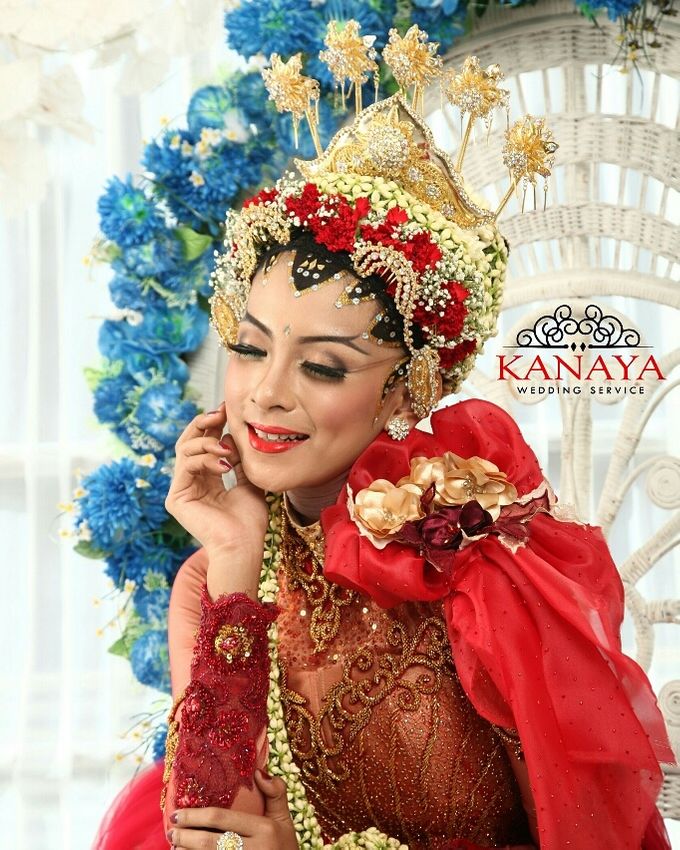 Pengantin Muslim Jogja Paes Ageng by KANAYA Kebaya & Bridal - 001 Pengantin Muslim Jogja Paes Ageng by KANAYA Kebaya & Bridal - 001