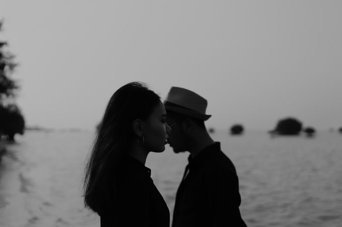 Pre Wedding FEBRI & AMELIA by momentfromus - 001 Pre Wedding FEBRI & AMELIA by momentfromus - 001