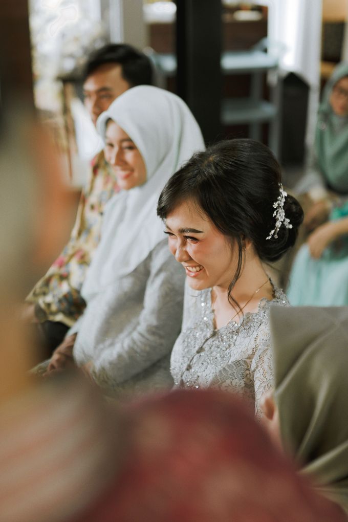 Engangement Ufinta & Dimas by momentfromus - 003 Engangement Ufinta & Dimas by momentfromus - 003