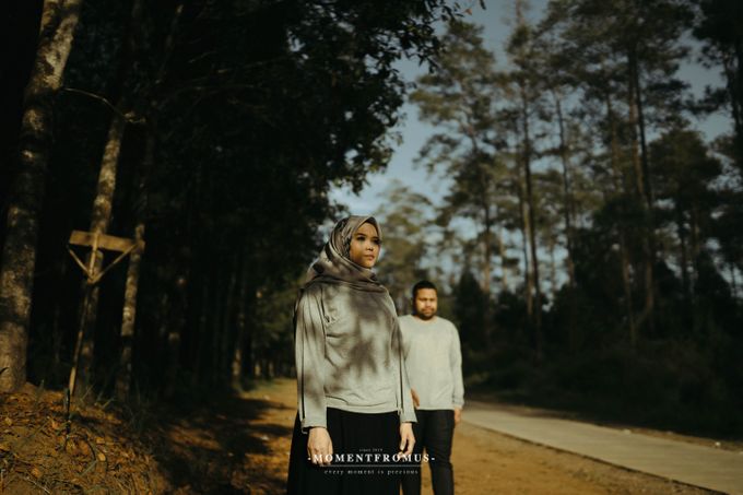 Pre Wedding FINNY & BAYU by momentfromus - 002 Pre Wedding FINNY & BAYU by momentfromus - 002