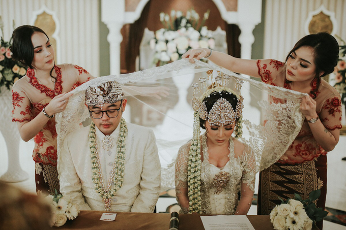 The Royal Wedding of Vicky & Lenny at Rumah Maroko by Warna Project - 006 The Royal Wedding of Vicky & Lenny at Rumah Maroko by Warna Project - 006