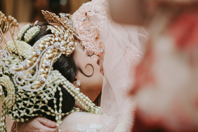 The Royal Wedding of Vicky & Lenny at Rumah Maroko by Warna Project - 010 The Royal Wedding of Vicky & Lenny at Rumah Maroko by Warna Project - 010