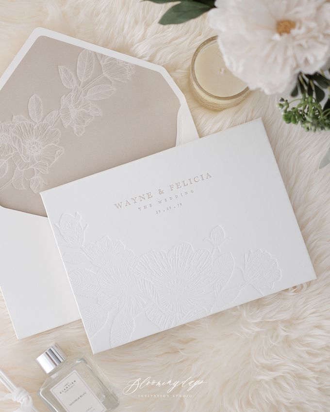 DAZZLING WHITE by BloomingDays Invitation Studio - 001 DAZZLING WHITE by BloomingDays Invitation Studio - 001