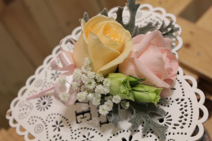 Corsage by defloriee flower boutique - 005 Corsage by defloriee flower boutique - 005