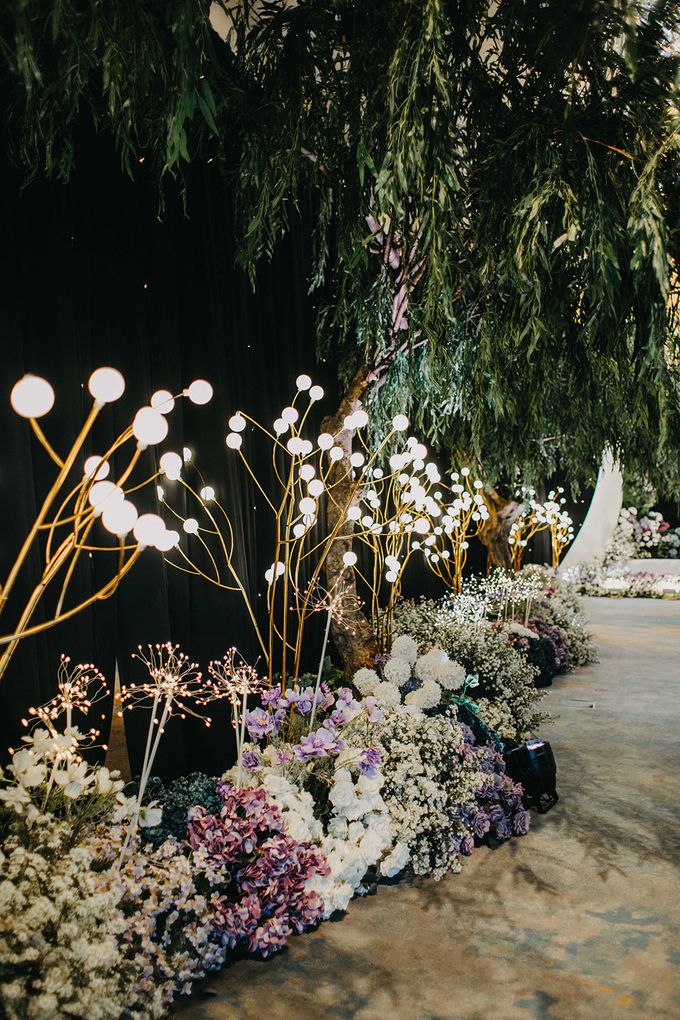Afina & Livaldy Wedding Decoration at Intercontinental PIM Jakarta by naura wedding organizer - 002 Afina & Livaldy Wedding Decoration at Intercontinental PIM Jakarta by naura wedding organizer - 002