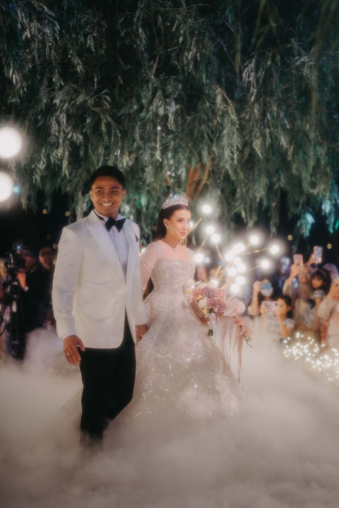 Afina & Livaldy Wedding Decoration at Intercontinental PIM Jakarta by naura wedding organizer - 020 Afina & Livaldy Wedding Decoration at Intercontinental PIM Jakarta by naura wedding organizer - 020