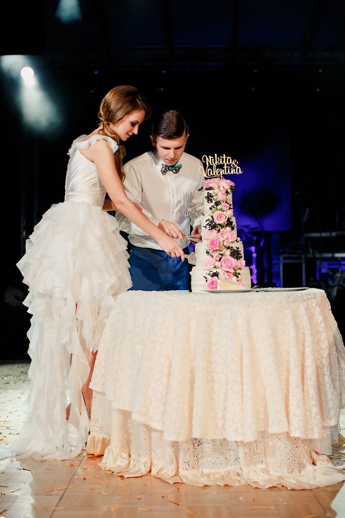 Fairytail wedding in present-day by Marina Fadeeva Photography - 021 Fairytail wedding in present-day by Marina Fadeeva Photography - 021
