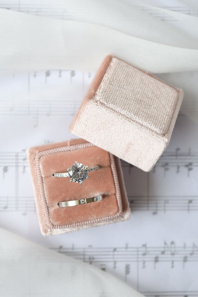 Basic Wedding Ring Box by L'AMORE - 004 Basic Wedding Ring Box by L'AMORE - 004