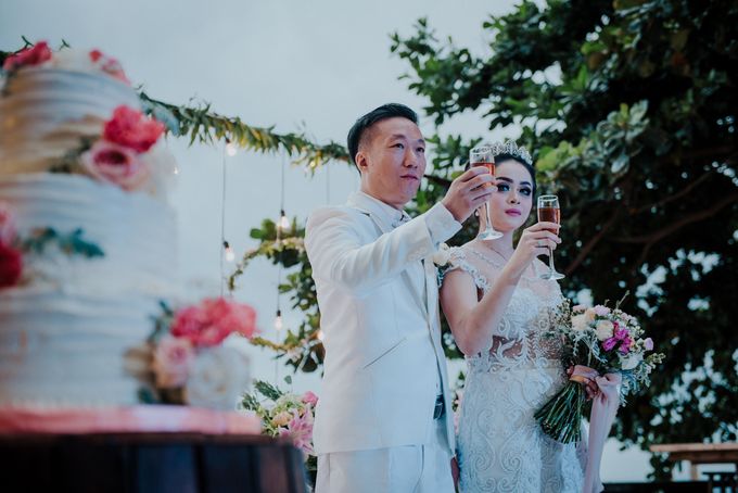 Simple Wedding in Bali Villas by Mariyasa - 007 Simple Wedding in Bali Villas by Mariyasa - 007