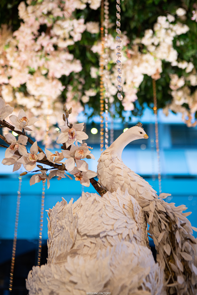 Carina + Arito Wedding by Hotel Indonesia Kempinski Jakarta - 005 Carina + Arito Wedding by Hotel Indonesia Kempinski Jakarta - 005