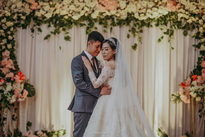 Andry + Grace Wedding by Wedding Factory - 003