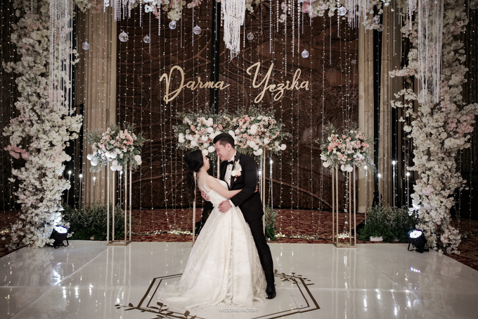 Darmajaya + Yezika Wedding by Wedding Factory - 028