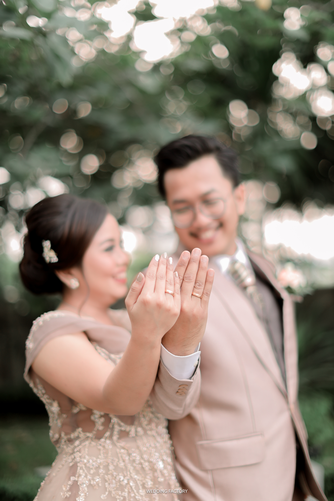 Ayu + Sando Wedding by Wedding Factory - 002