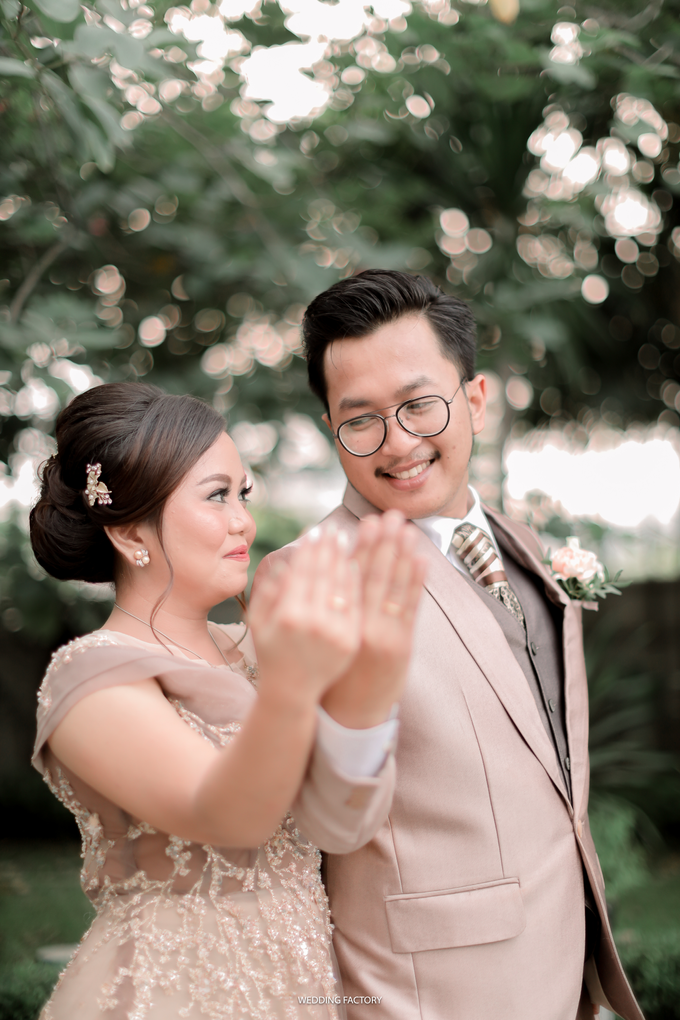 Ayu + Sando Wedding by Wedding Factory - 005