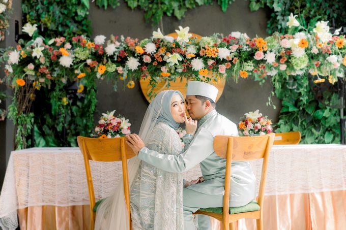 Intimate Wedding of Neny & Farid by ANTZCREATOR - 002