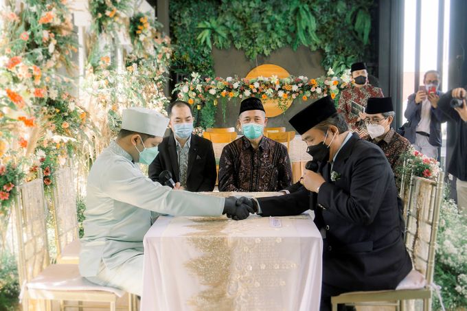 Intimate Wedding of Neny & Farid by ANTZCREATOR - 020 Intimate Wedding of Neny & Farid by ANTZCREATOR - 020