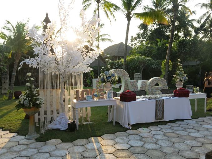 Wonderfull beach wedding at Senggigi beach - Lombok by Sudamala Resorts - 014 Wonderfull beach wedding at Senggigi beach - Lombok by Sudamala Resorts - 014