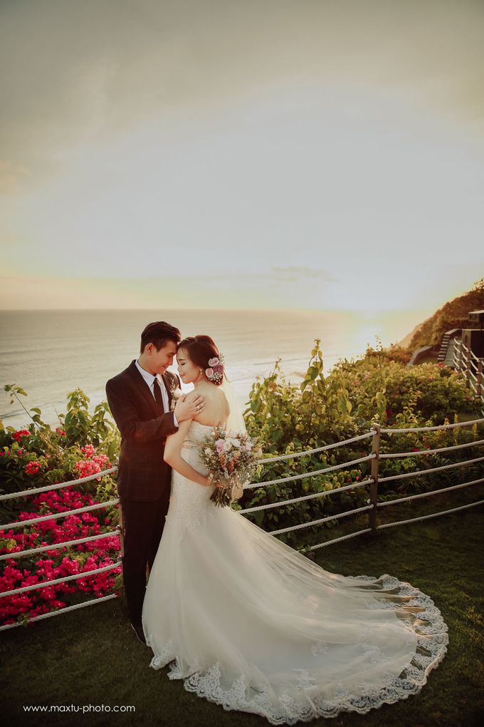 The Wedding Sanctus Bali by Maxtu Photography - 020