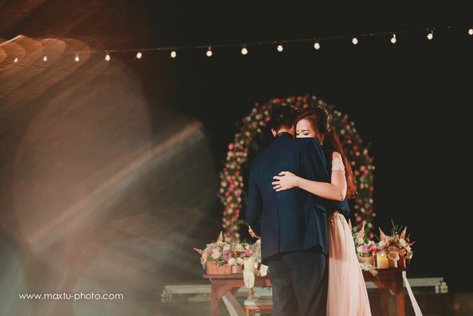 The Wedding Sanctus Bali by Maxtu Photography - 042