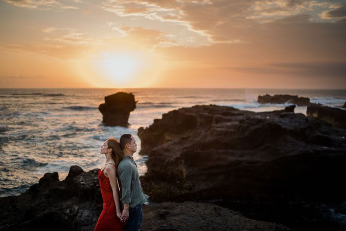 Black sand beach and cliff bali by Maxtu Photography - 038