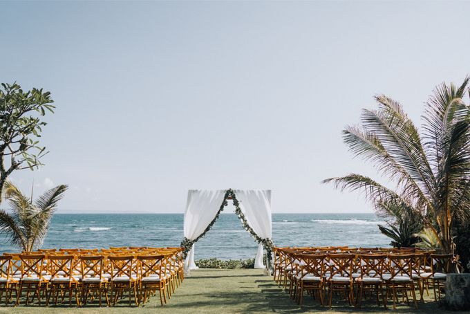 Simple Tropical Summer Wedding at Taman Ahimsa Bali by Silverdust Decoration - 009