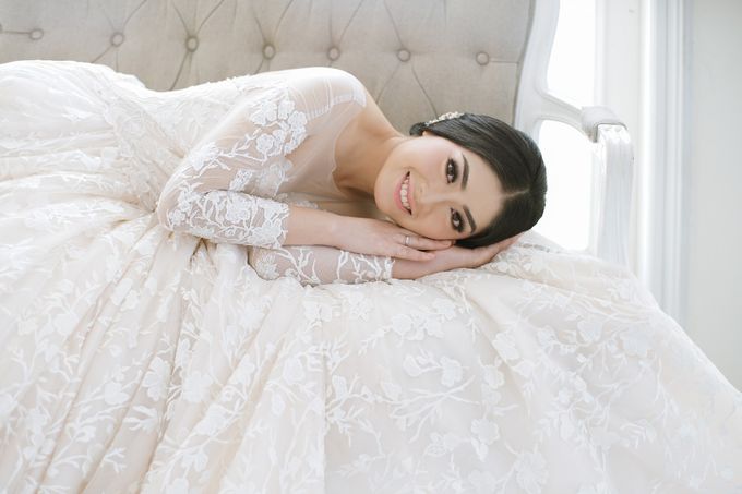 Wedding Dress New Collection by Elina Wang Bridal - 004