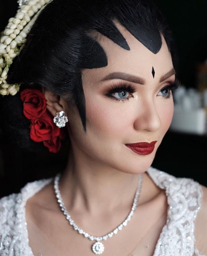 Javanese Wedding Jogja Culture by HR Team Wedding Group - 035 Javanese Wedding Jogja Culture by HR Team Wedding Group - 035