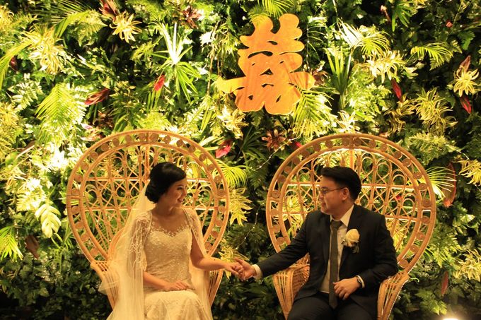 Darrly and Sharon Wedding at Kembang Goela by Fiori.Co ...