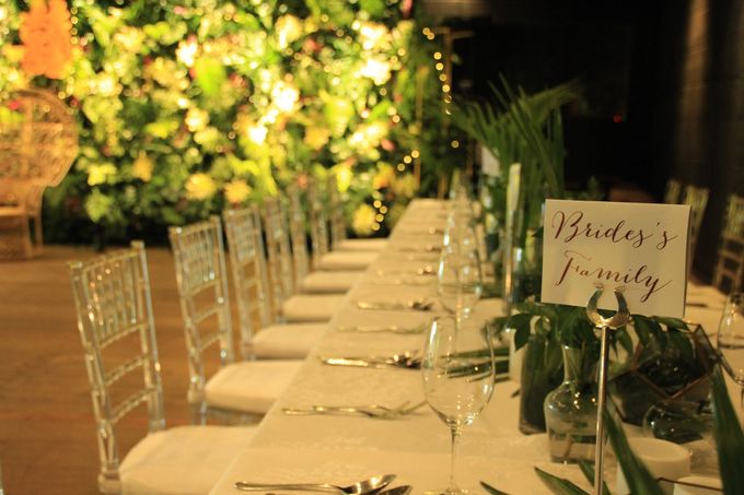 Darrly and Sharon Wedding at Kembang Goela by Fiori.Co ...