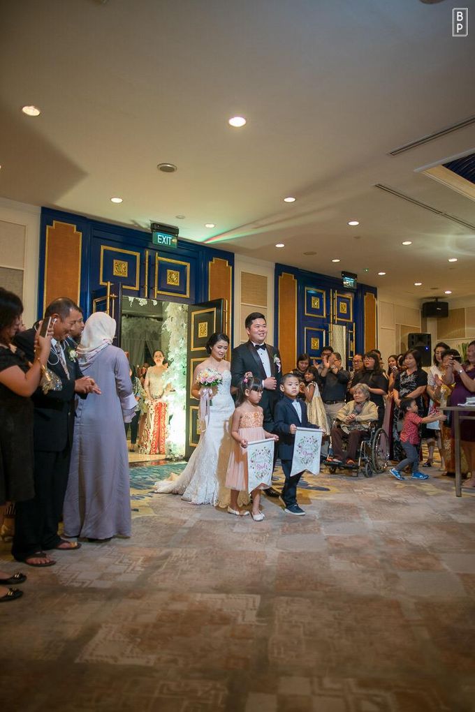 Shangrila Jakarta - Steven & Cressa Wedding day by Matteo Wedding Organizer - 019