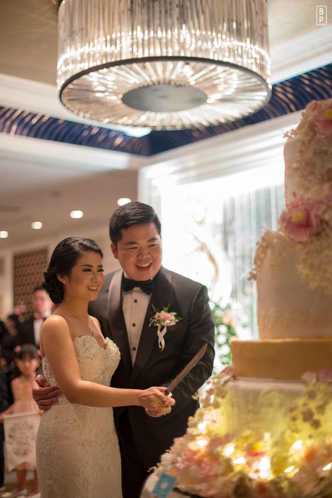 Shangrila Jakarta - Steven & Cressa Wedding day by Matteo Wedding Organizer - 017 Shangrila Jakarta - Steven & Cressa Wedding day by Matteo Wedding Organizer - 017