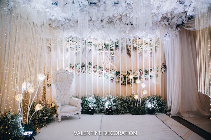 William & Santa Wedding Decoration at Grand Sudirman by Lino and Sons - 005