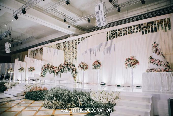 William & Santa Wedding Decoration at Grand Sudirman by Lino and Sons - 014