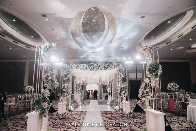 Wendy & Jesslyn Wedding Decoration at Harris Convention Hall by Valentine Wedding Decoration - 013