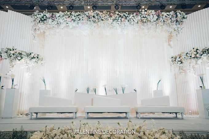 Hansen & Felicia Wedding Decoration at Grand Sudirman by Valentine Wedding Decoration - 012