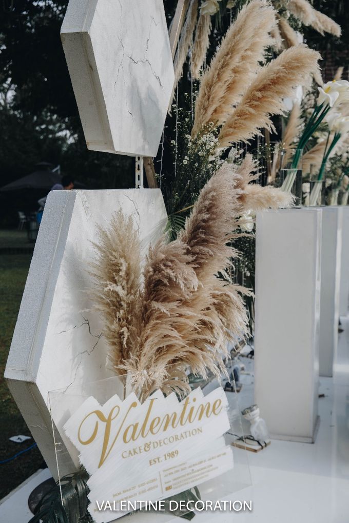 Theo & Hanna Wedding Decoration by By Laurentialili - 005 Theo & Hanna Wedding Decoration by By Laurentialili - 005