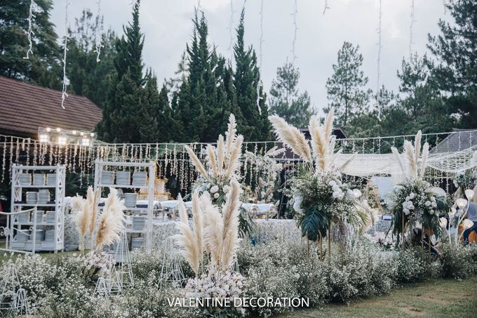 Theo & Hanna Wedding Decoration by By Laurentialili - 008 Theo & Hanna Wedding Decoration by By Laurentialili - 008
