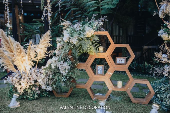 Theo & Hanna Wedding Decoration by By Laurentialili - 021 Theo & Hanna Wedding Decoration by By Laurentialili - 021