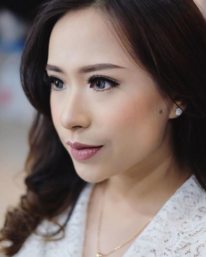 Mrs Calvina Maternity by GNA Makeup - 002 Mrs Calvina Maternity by GNA Makeup - 002